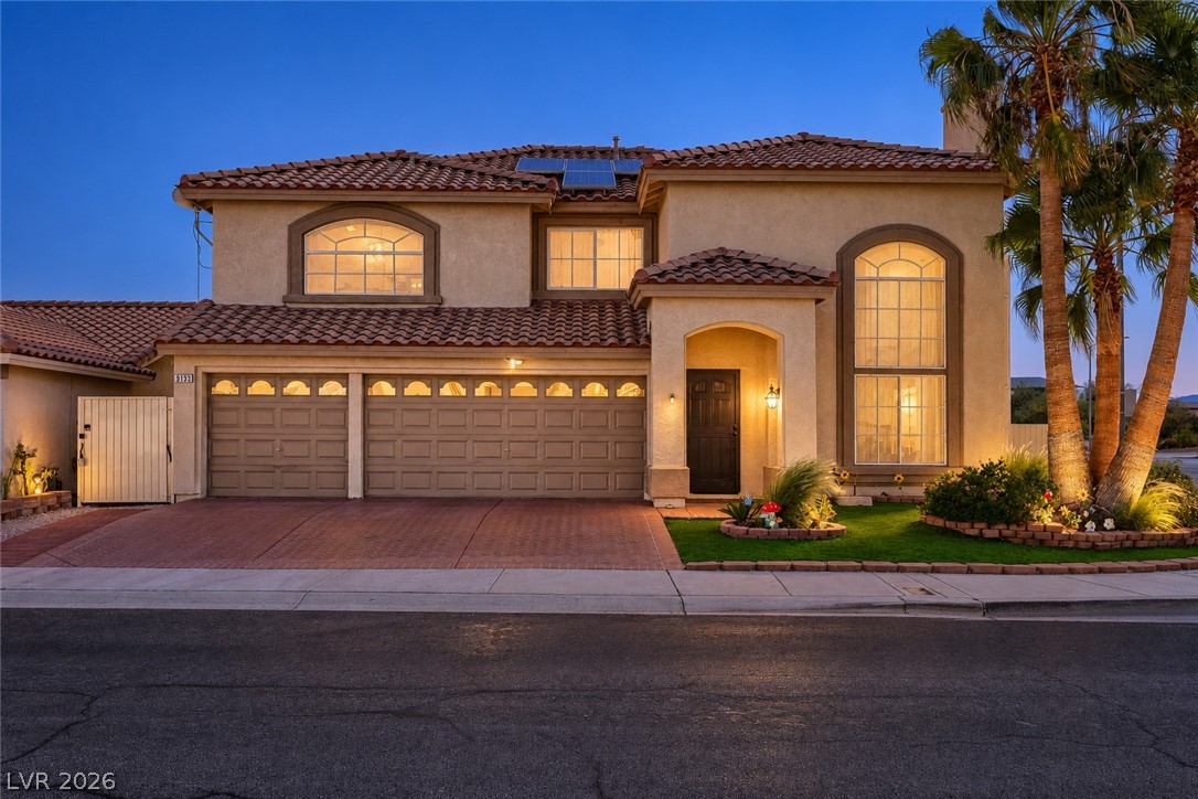 9133 Sapphire Ridge Avenue Las Vegas NV 89129