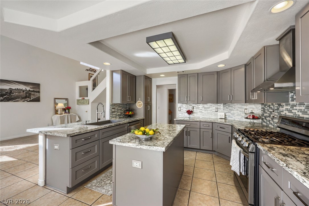 9133 Sapphire Ridge Avenue Las Vegas NV 89129