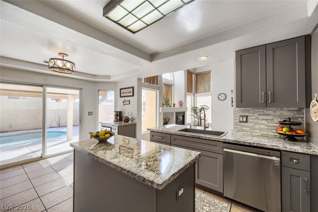 9133 Sapphire Ridge Avenue Las Vegas NV 89129