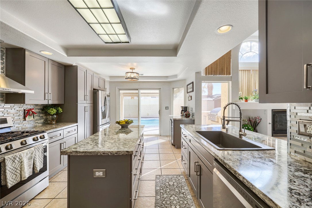 9133 Sapphire Ridge Avenue Las Vegas NV 89129