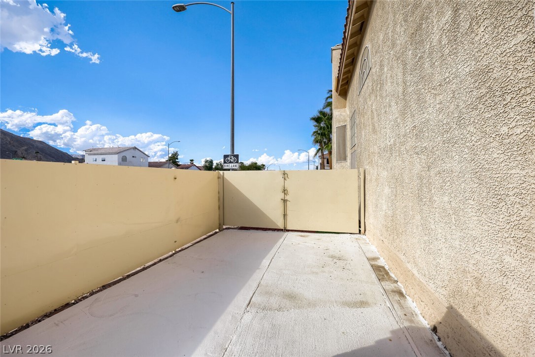 9133 Sapphire Ridge Avenue Las Vegas NV 89129
