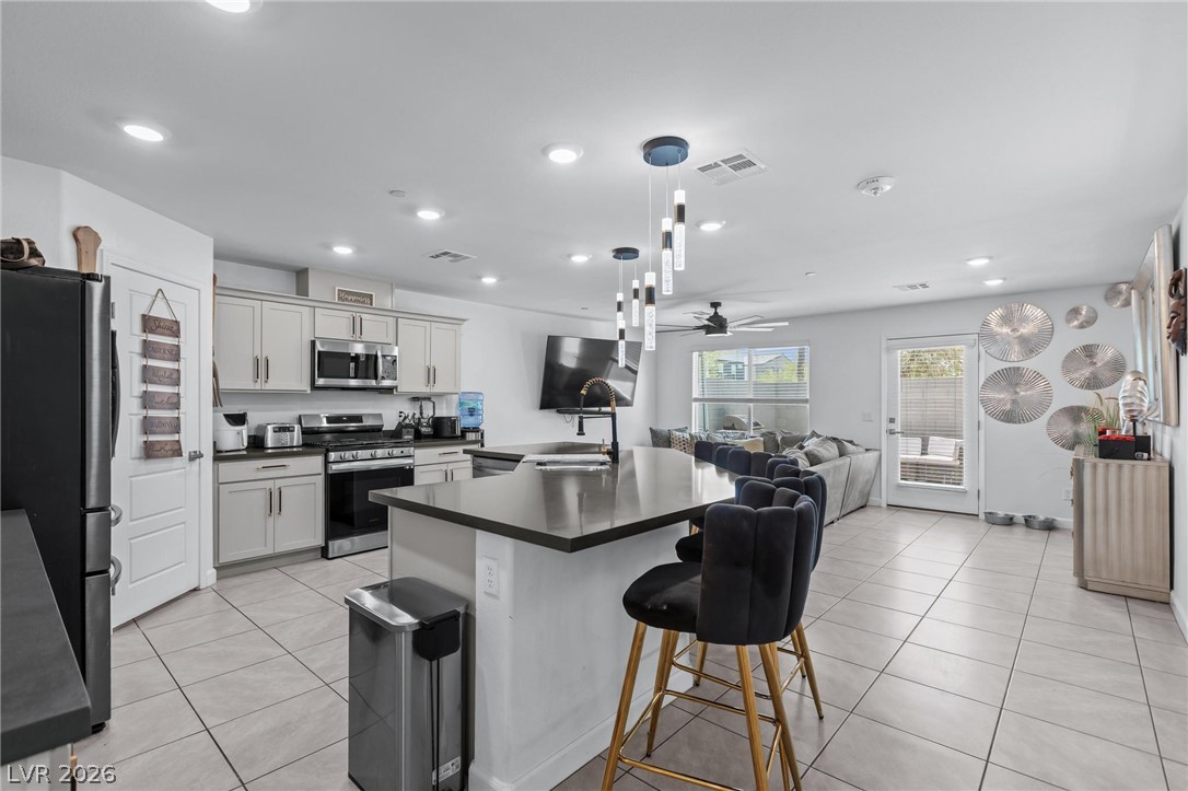 4915 Chidlaw Avenue 3 Las Vegas NV 89115
