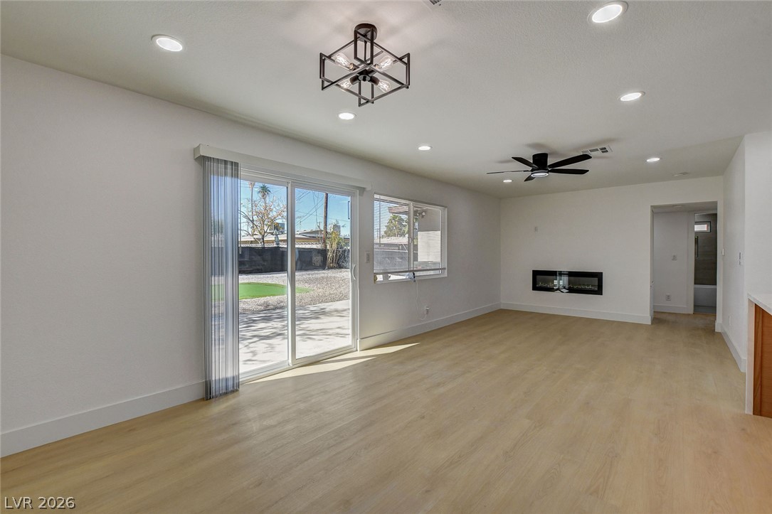 909 Mezpah Street Las Vegas NV 89106