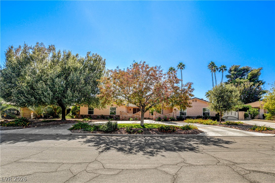 3753 Meadowcrest Drive Las Vegas NV 89121