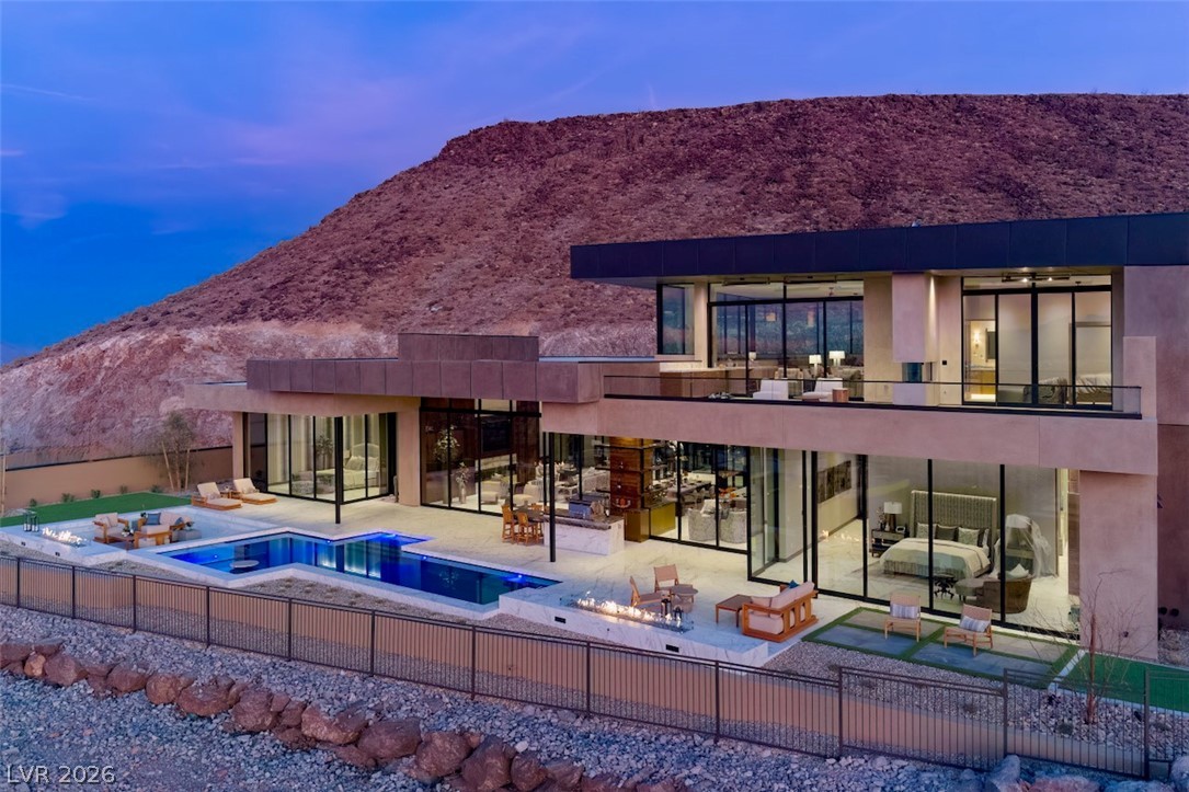 7 Stoneshead Court Henderson NV 89012