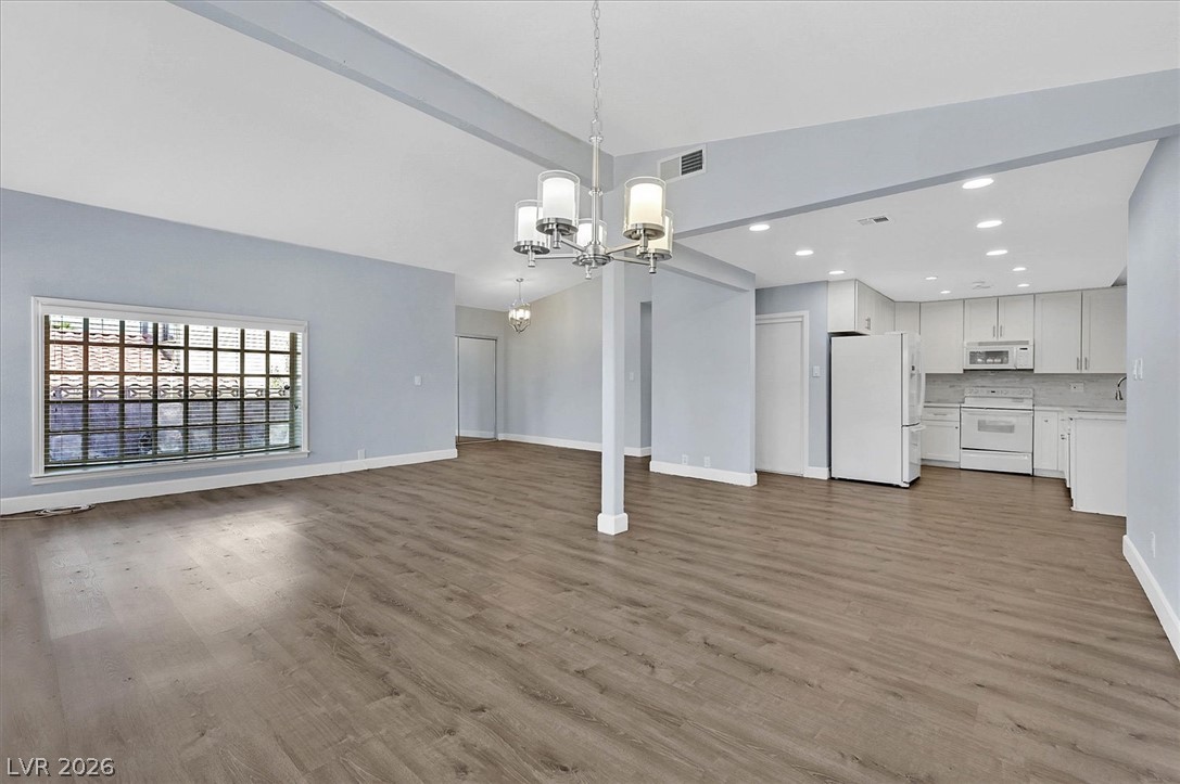 3864 Alice Lane Las Vegas NV 89103
