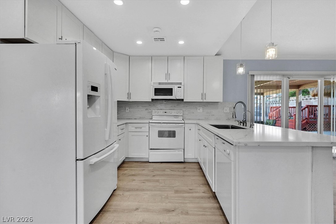 3864 Alice Lane Las Vegas NV 89103