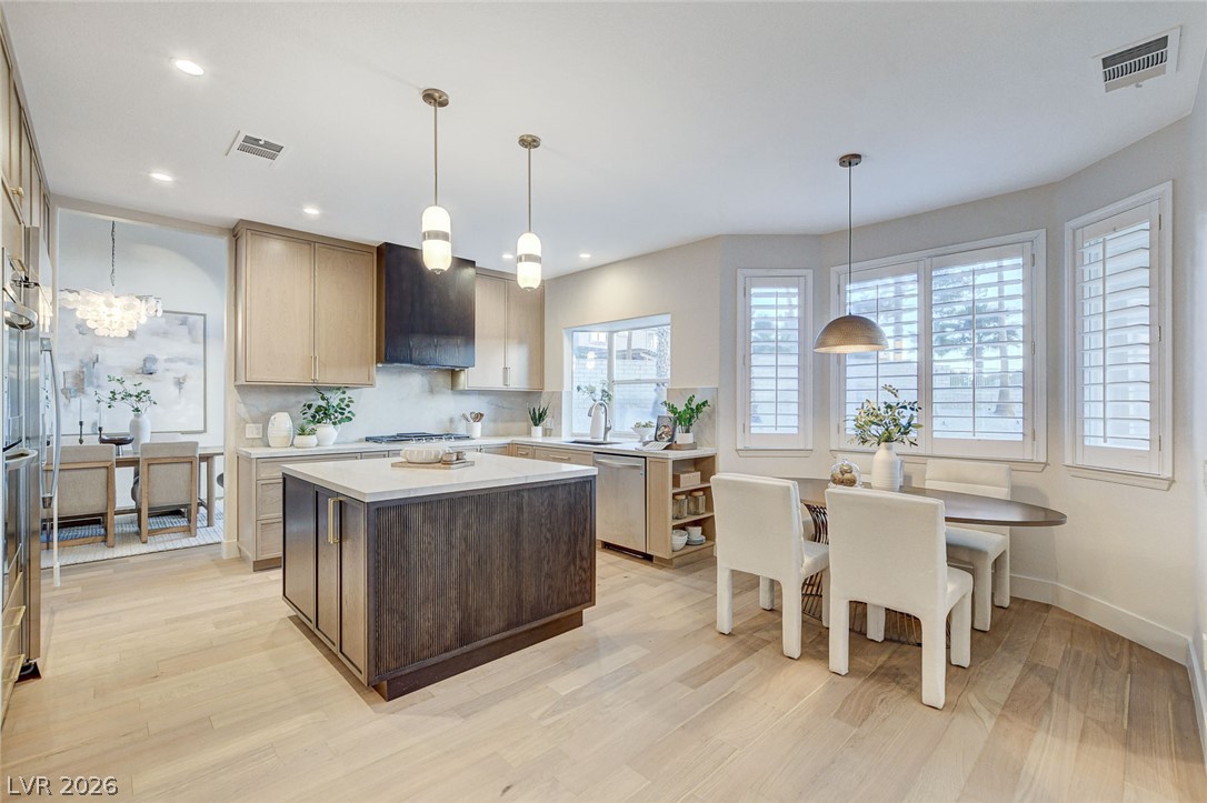 1929 Gleneagles Court Henderson NV 89074