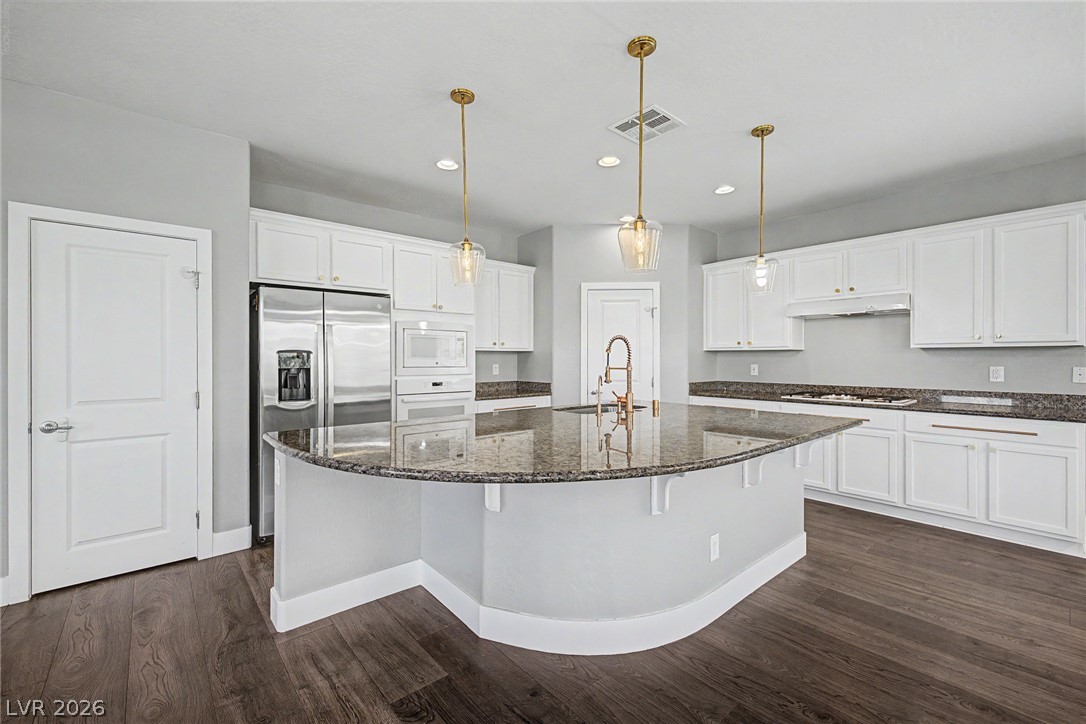7703 Coral Cactus Court Las Vegas NV 89139