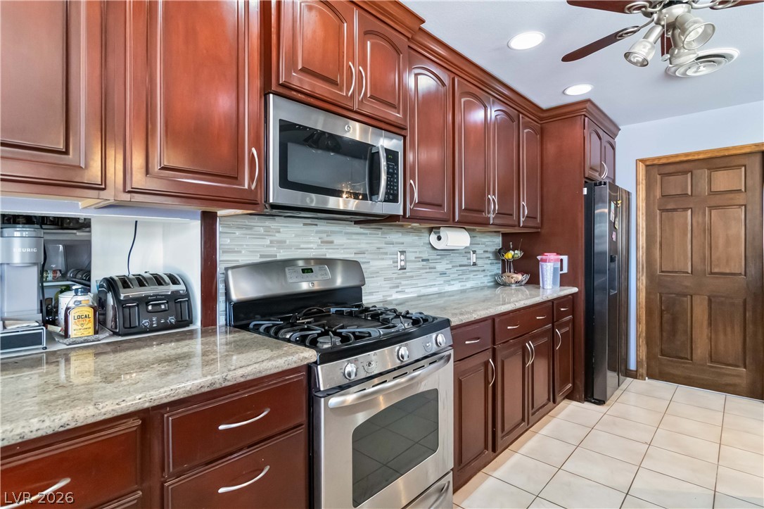 1727 Cherokee Lane Las Vegas NV 89169