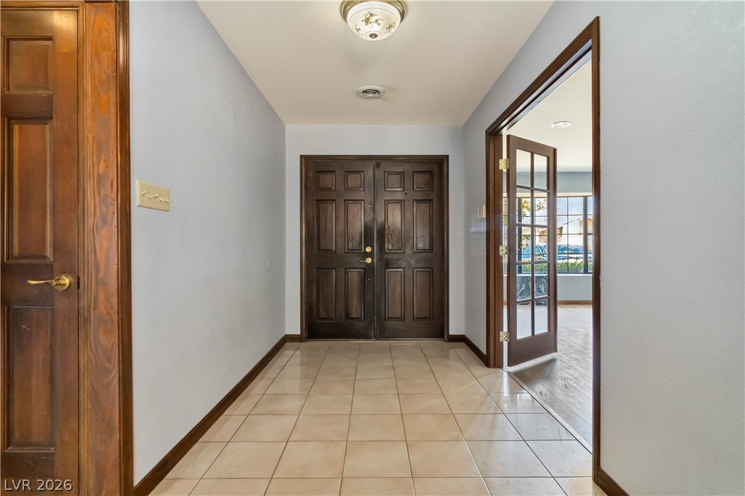 1727 Cherokee Lane Las Vegas NV 89169