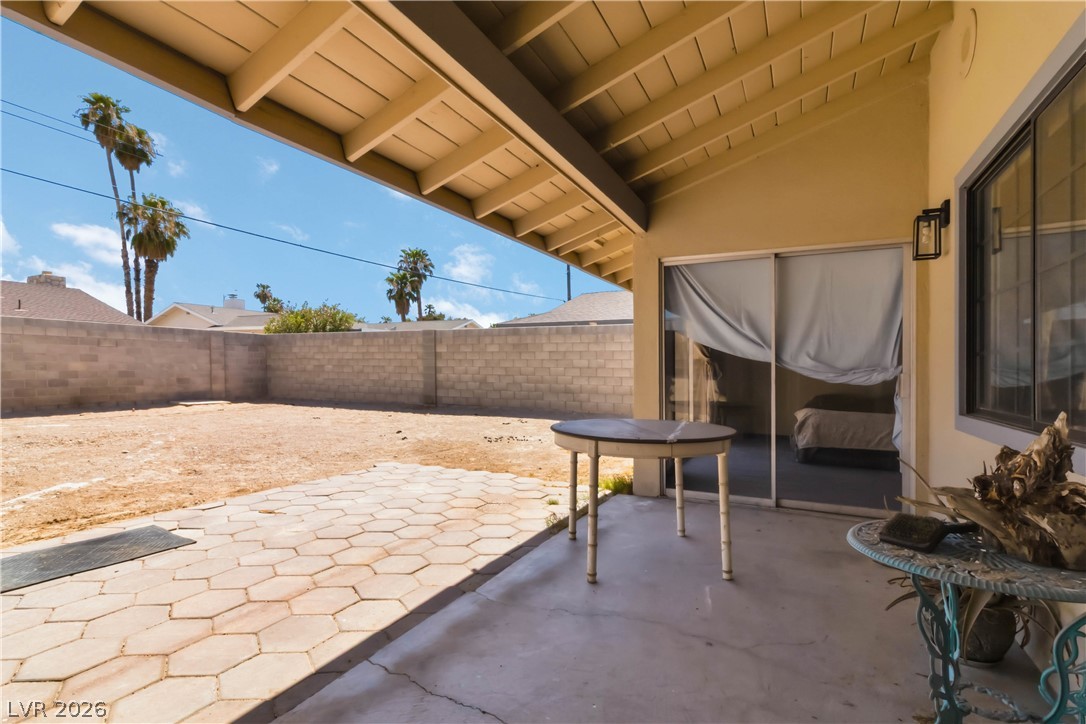 1727 Cherokee Lane Las Vegas NV 89169