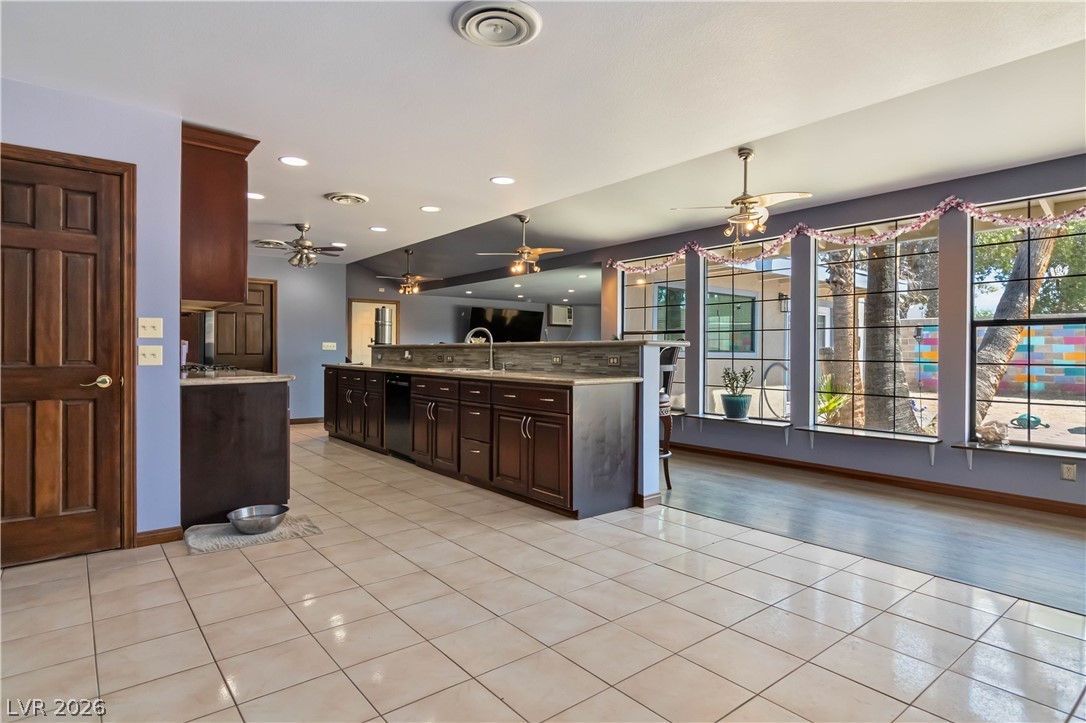 1727 Cherokee Lane Las Vegas NV 89169