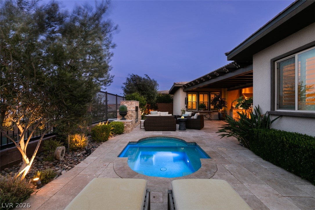 6842 Regency Crest Drive Las Vegas NV 89148