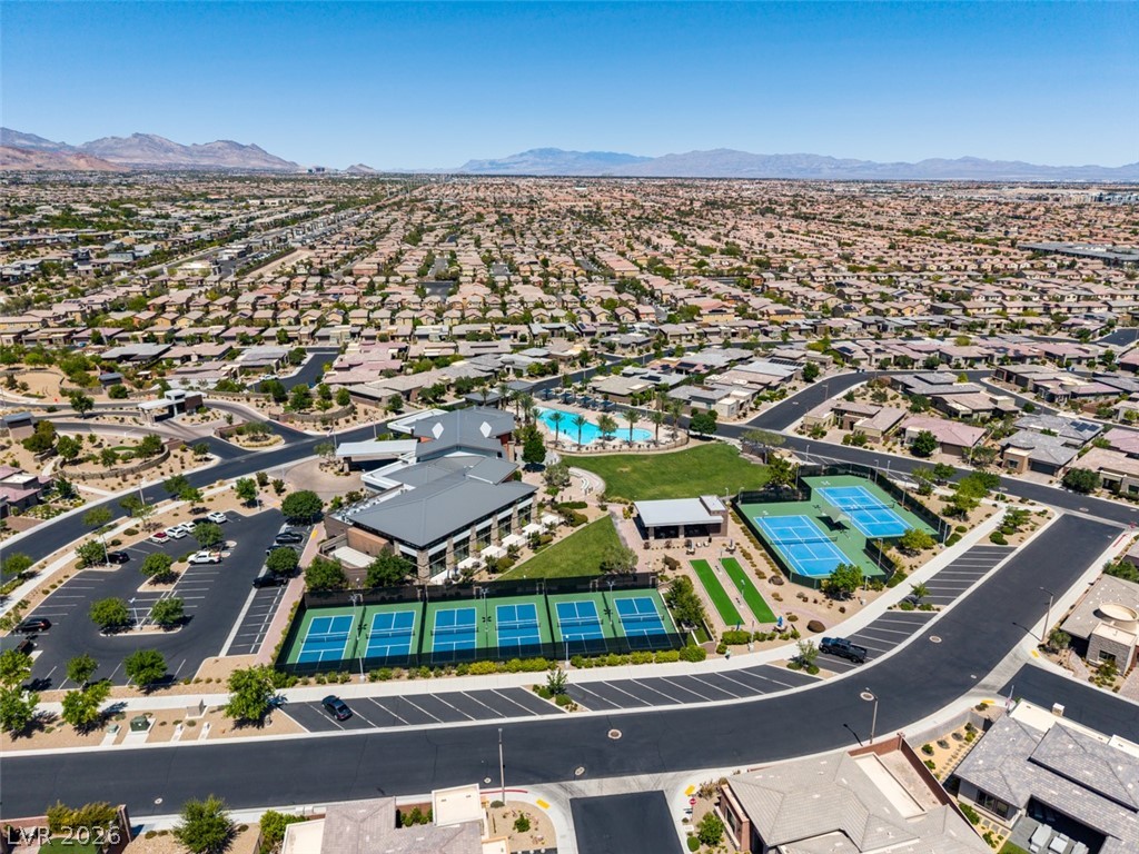 6842 Regency Crest Drive Las Vegas NV 89148