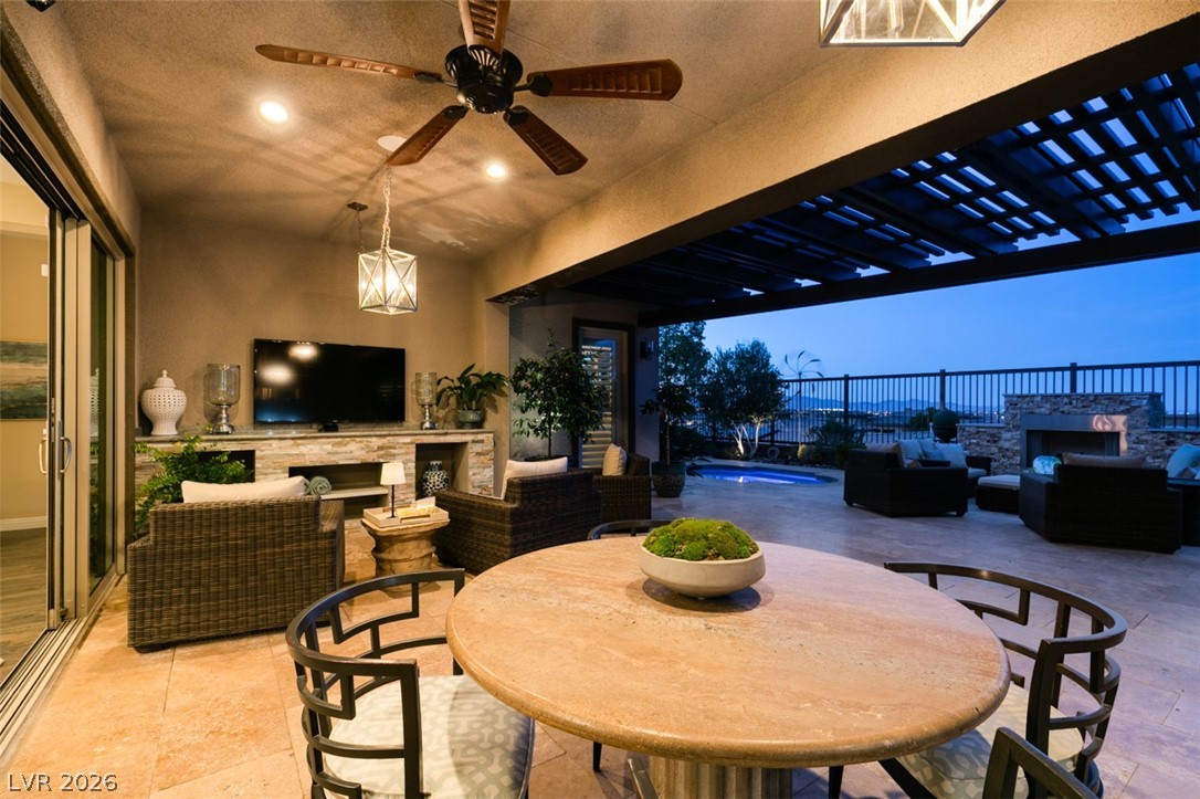 6842 Regency Crest Drive Las Vegas NV 89148