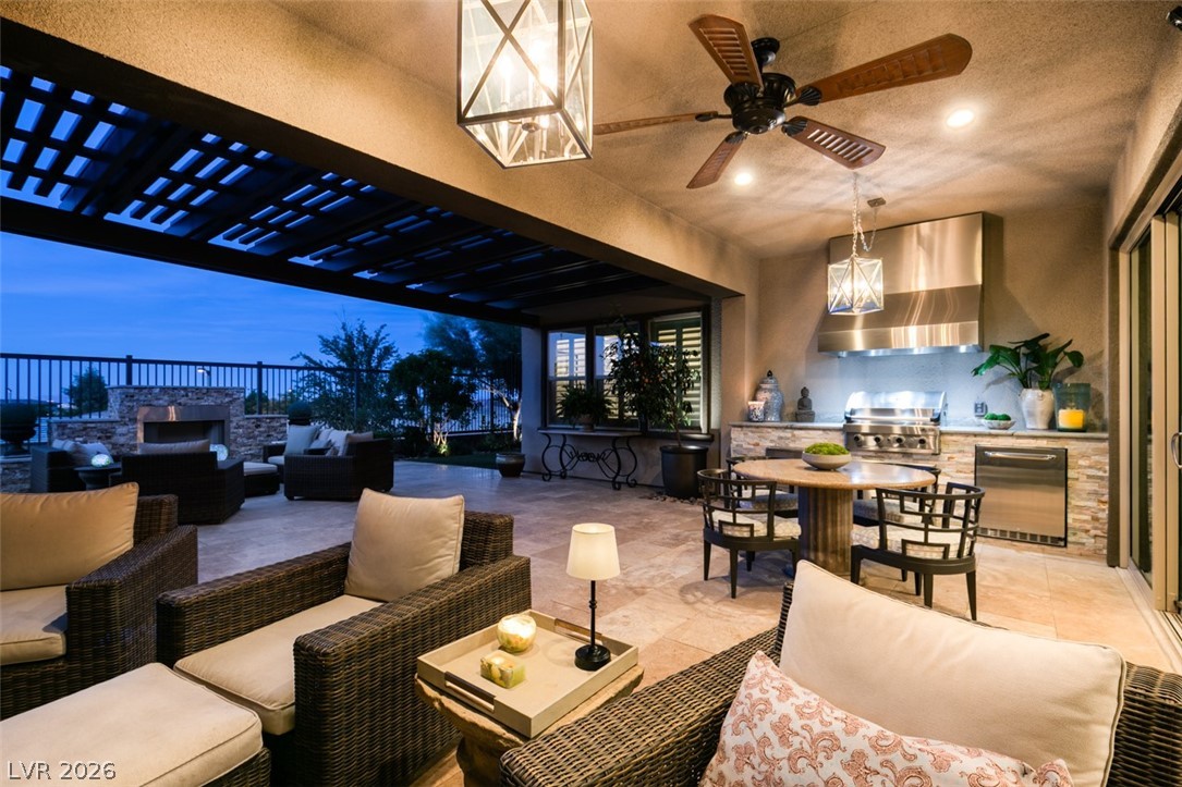 6842 Regency Crest Drive Las Vegas NV 89148