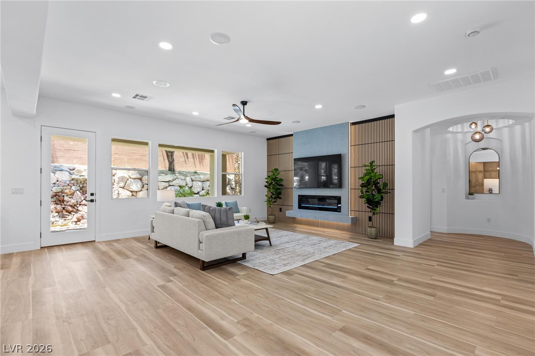 65 Twilight Rose Street Las Vegas NV 89138