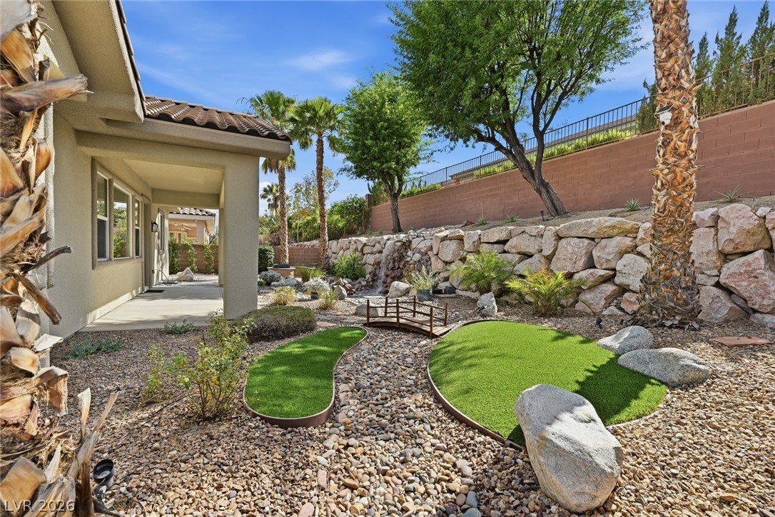 65 Twilight Rose Street Las Vegas NV 89138