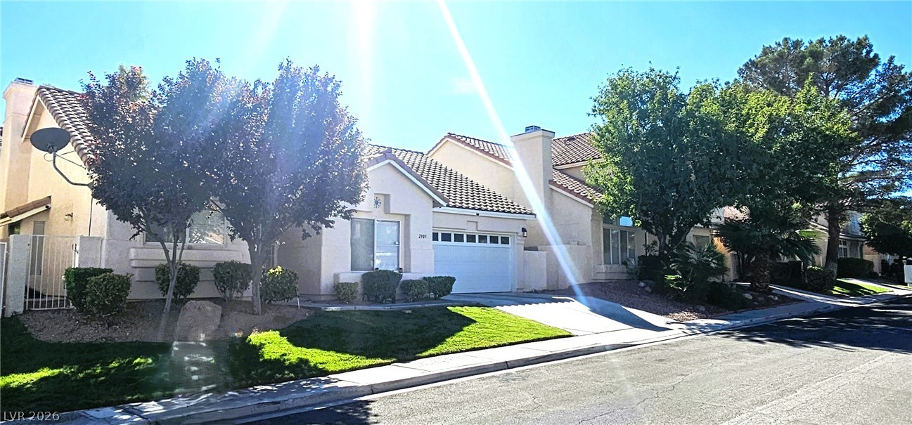 2905 Portada Avenue Henderson NV 89074