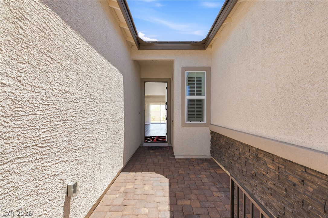 10086 Goff Grove Court Las Vegas NV 89183