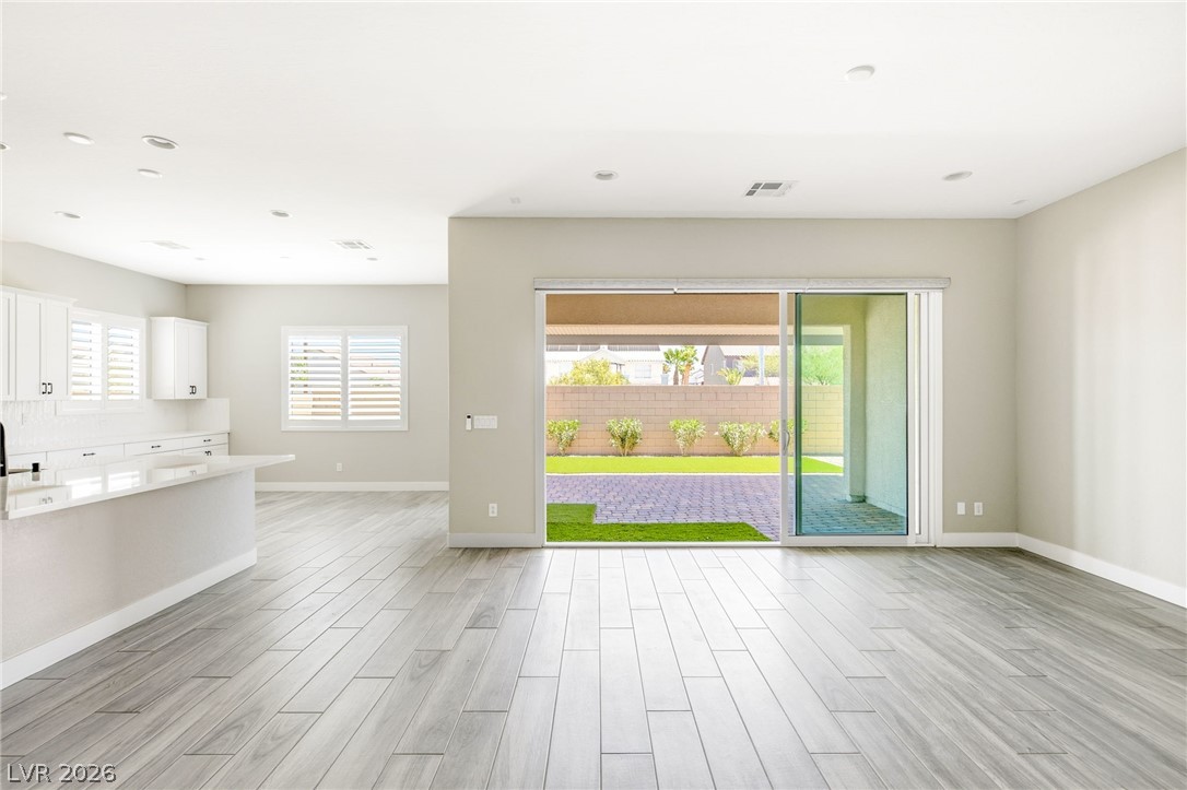10086 Goff Grove Court Las Vegas NV 89183