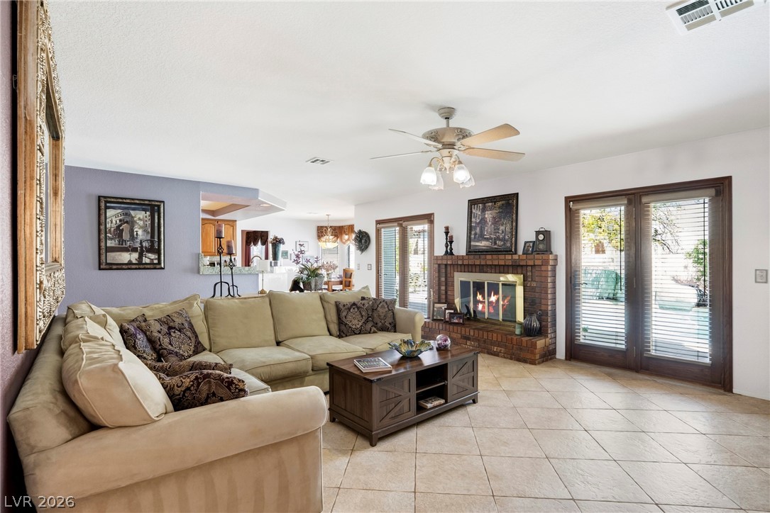 820 Lauren Patt Court Henderson NV 89014