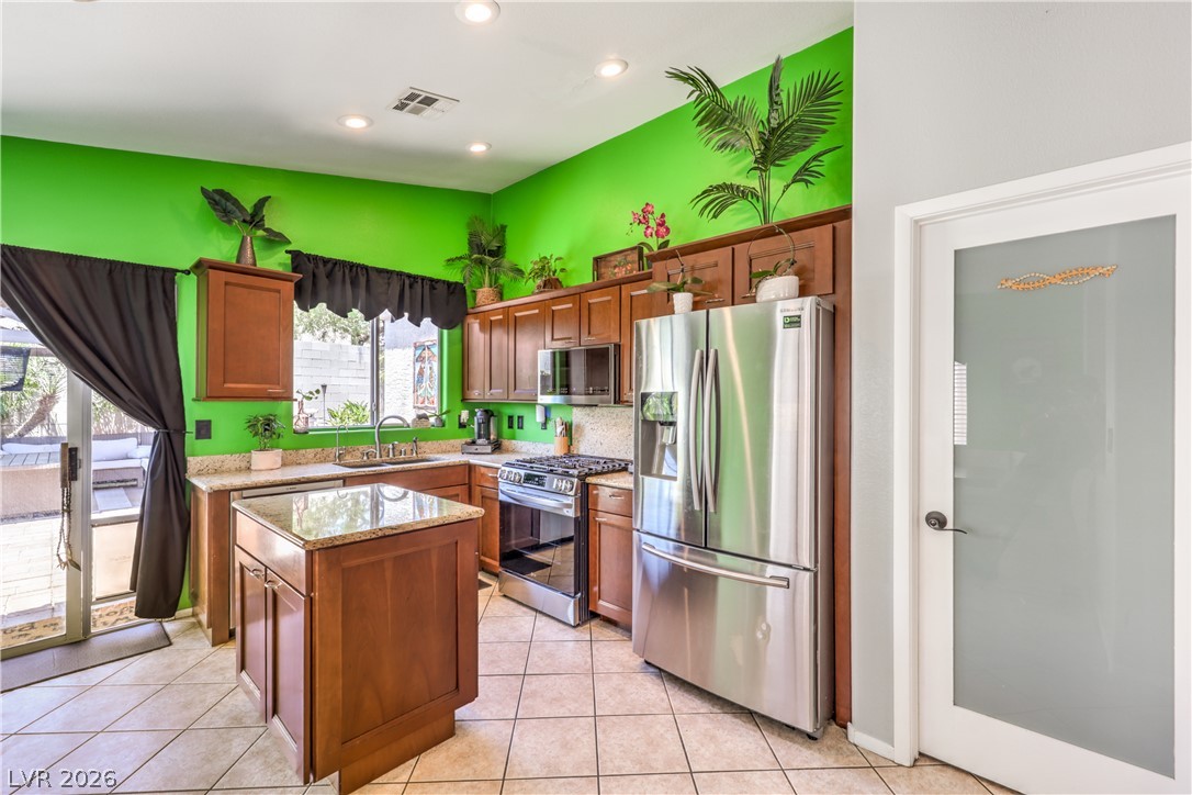 8548 Hidden Pines Avenue Las Vegas NV 89143
