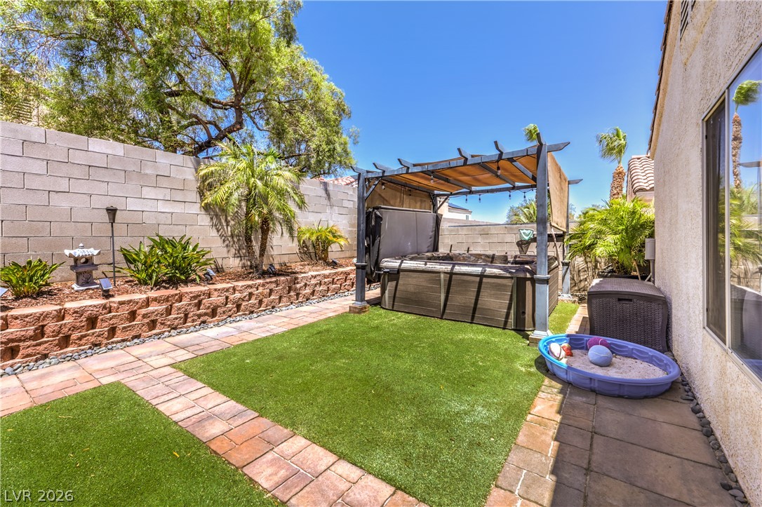 8548 Hidden Pines Avenue Las Vegas NV 89143