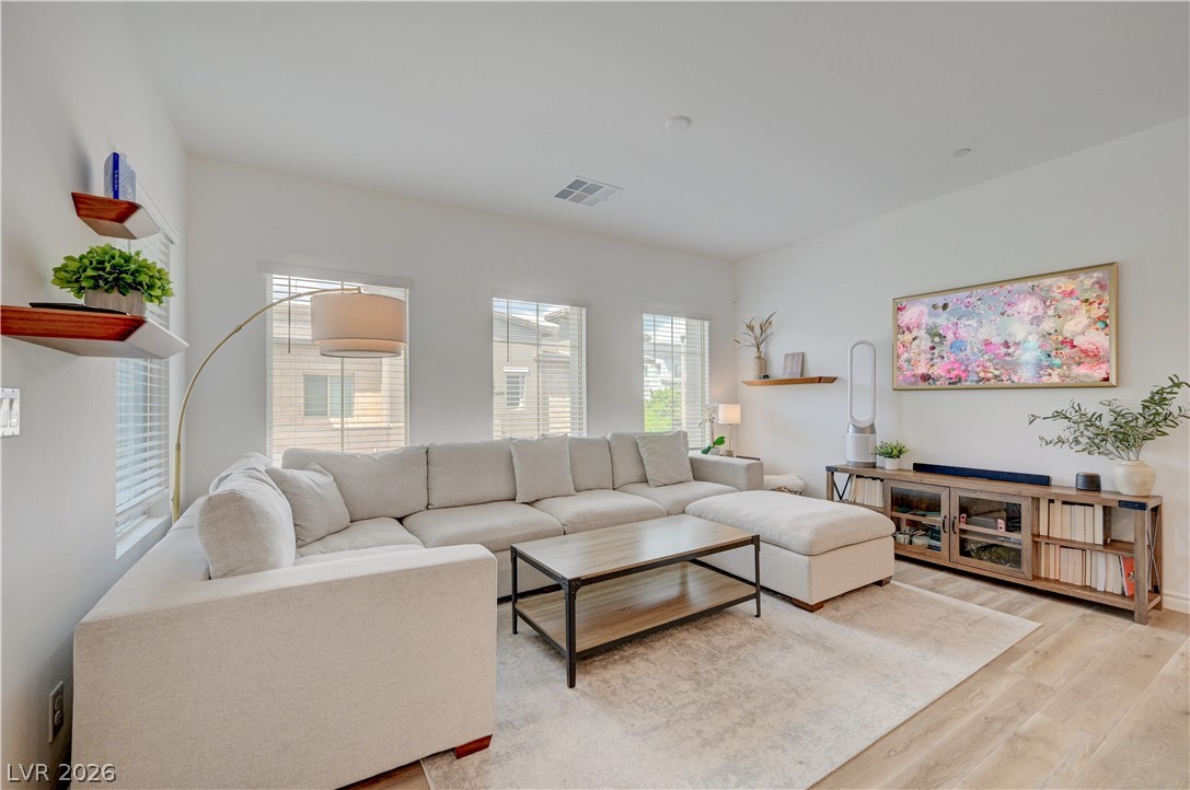 600 North Carriage Hill Drive 2084 Las Vegas NV 89138