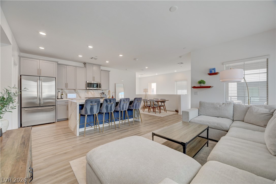 600 North Carriage Hill Drive 2084 Las Vegas NV 89138