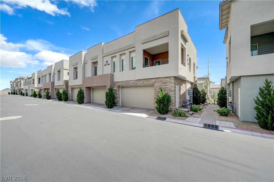 600 North Carriage Hill Drive 2084 Las Vegas NV 89138