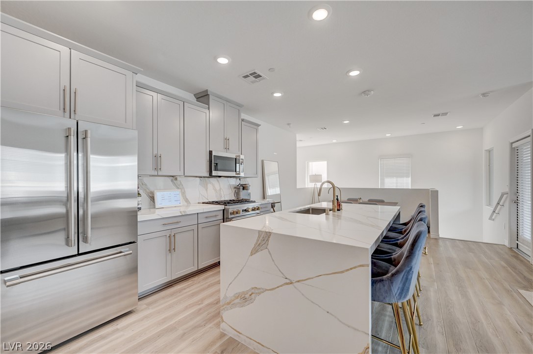 600 North Carriage Hill Drive 2084 Las Vegas NV 89138