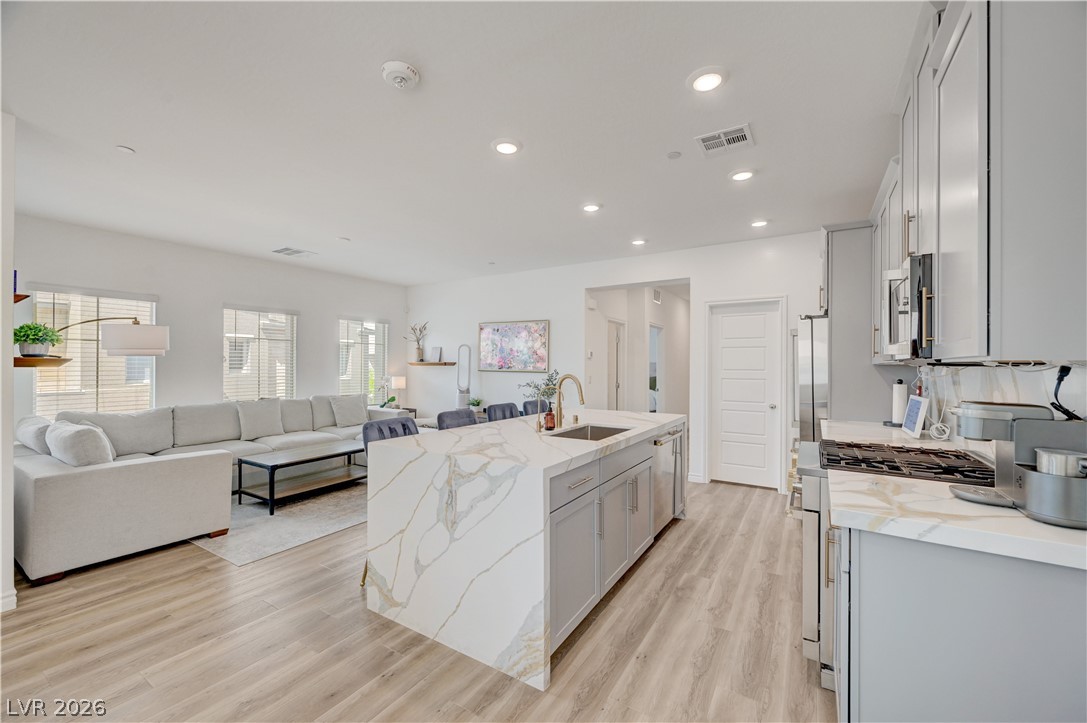 600 North Carriage Hill Drive 2084 Las Vegas NV 89138