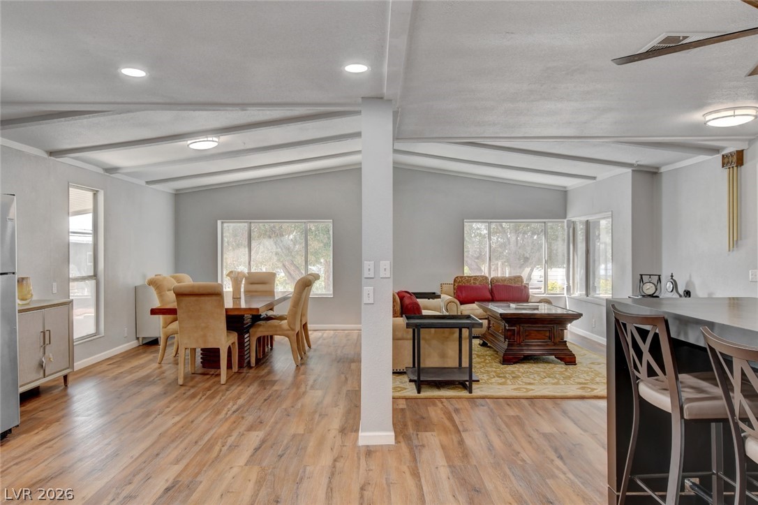 5054 Ridge Drive Las Vegas NV 89103