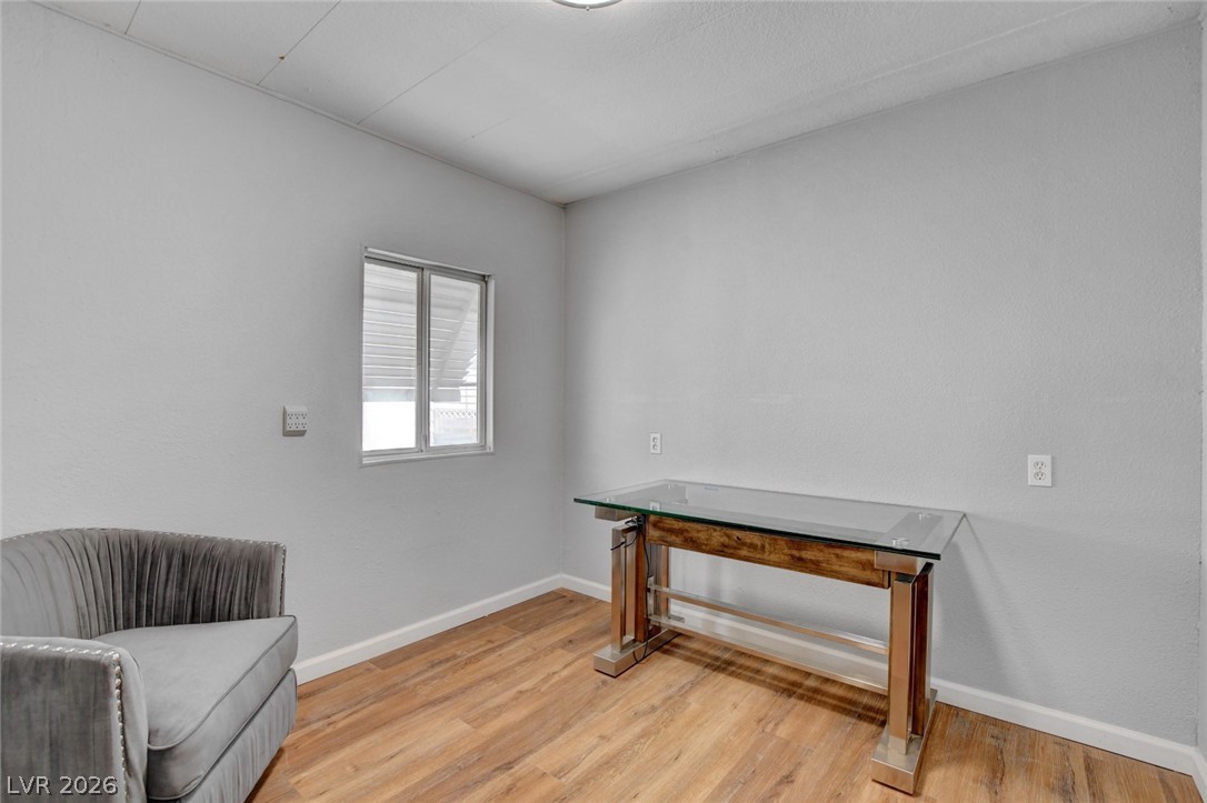 5054 Ridge Drive Las Vegas NV 89103