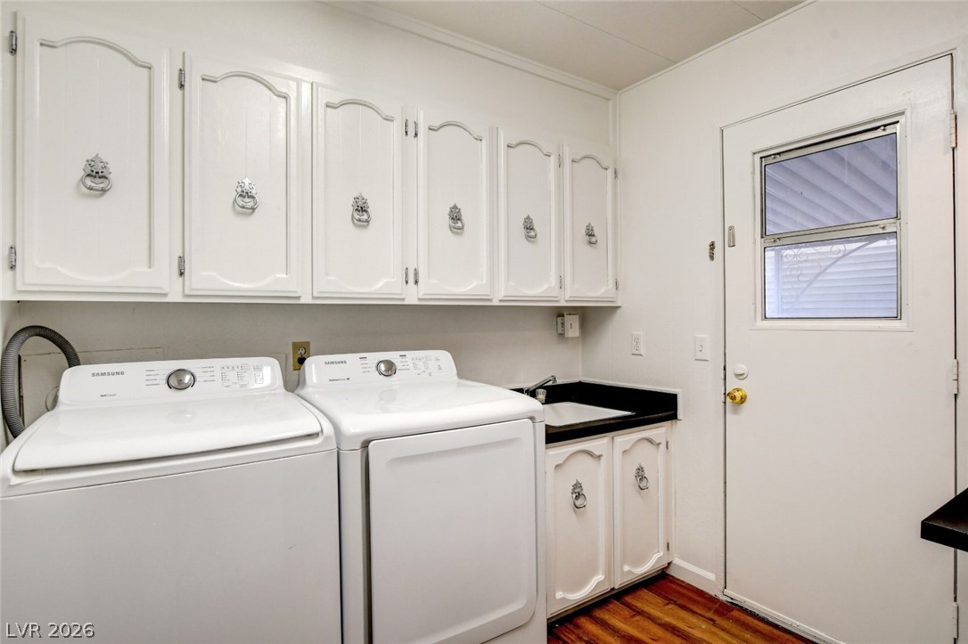 5054 Ridge Drive Las Vegas NV 89103