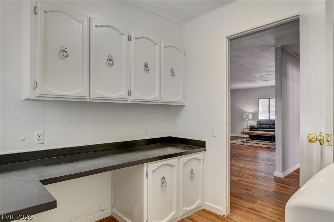 5054 Ridge Drive Las Vegas NV 89103