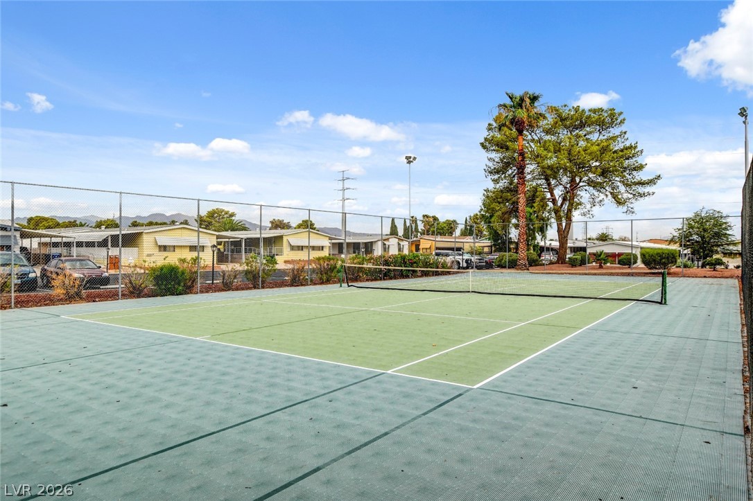 5054 Ridge Drive Las Vegas NV 89103
