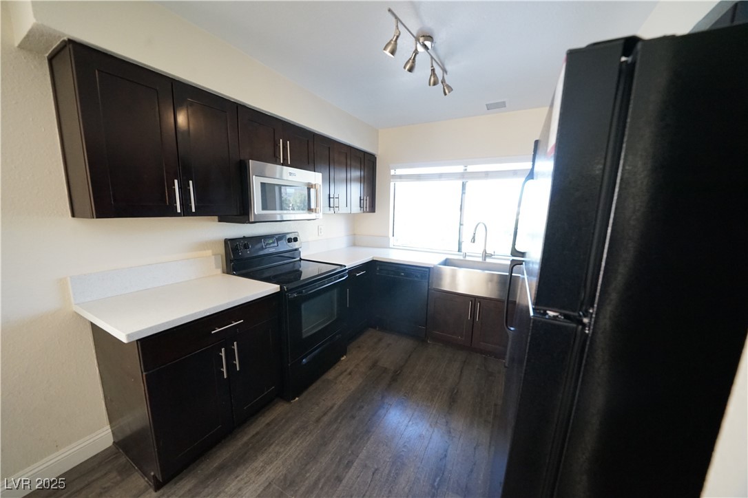 3153 Bel Air Drive Las Vegas NV 89109