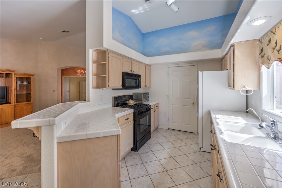 1046 Armillaria Street Henderson NV 89011
