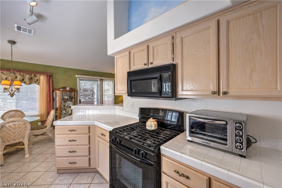 1046 Armillaria Street Henderson NV 89011