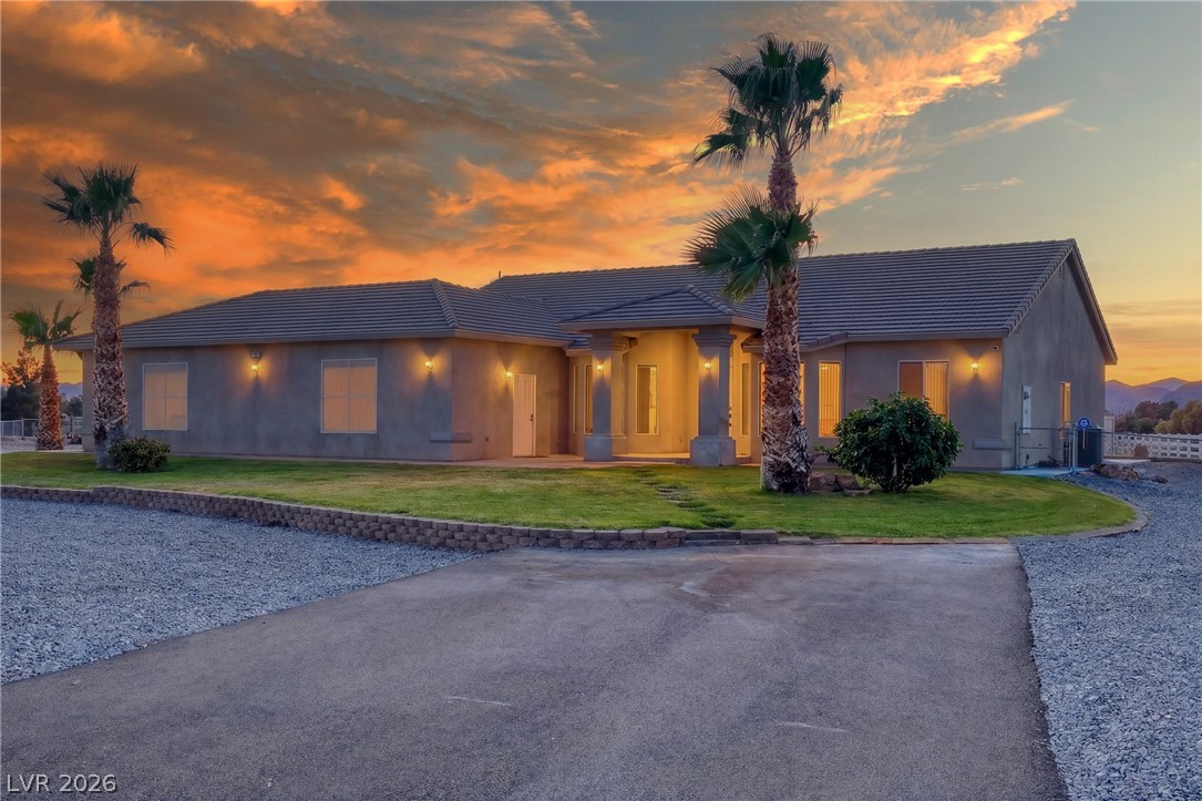 880 Benson Circle Pahrump NV 89060