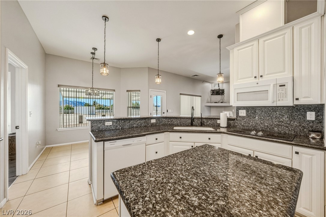 880 Benson Circle Pahrump NV 89060