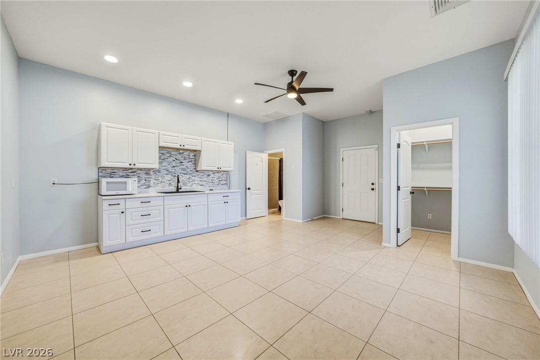 880 Benson Circle Pahrump NV 89060