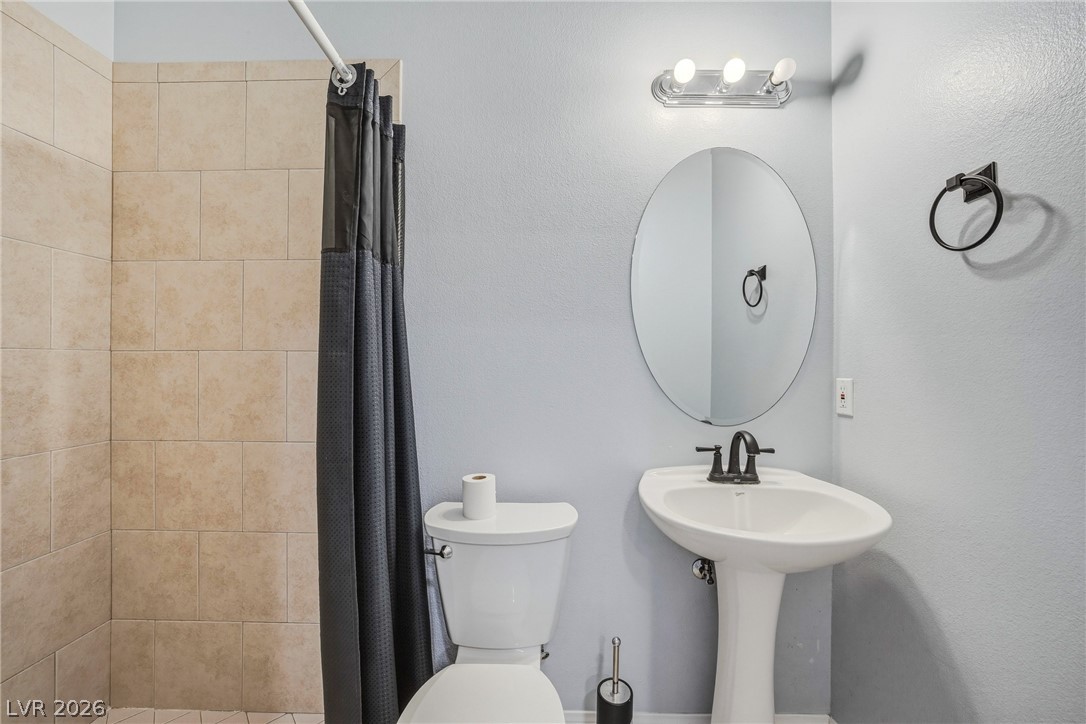880 Benson Circle Pahrump NV 89060