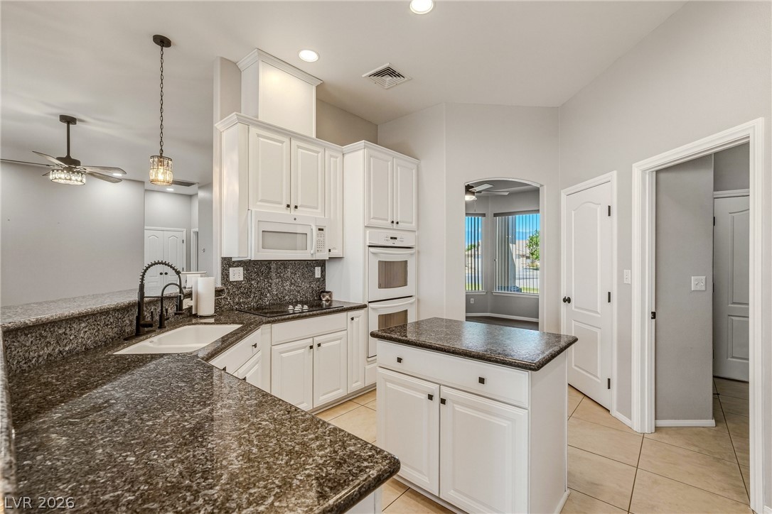 880 Benson Circle Pahrump NV 89060
