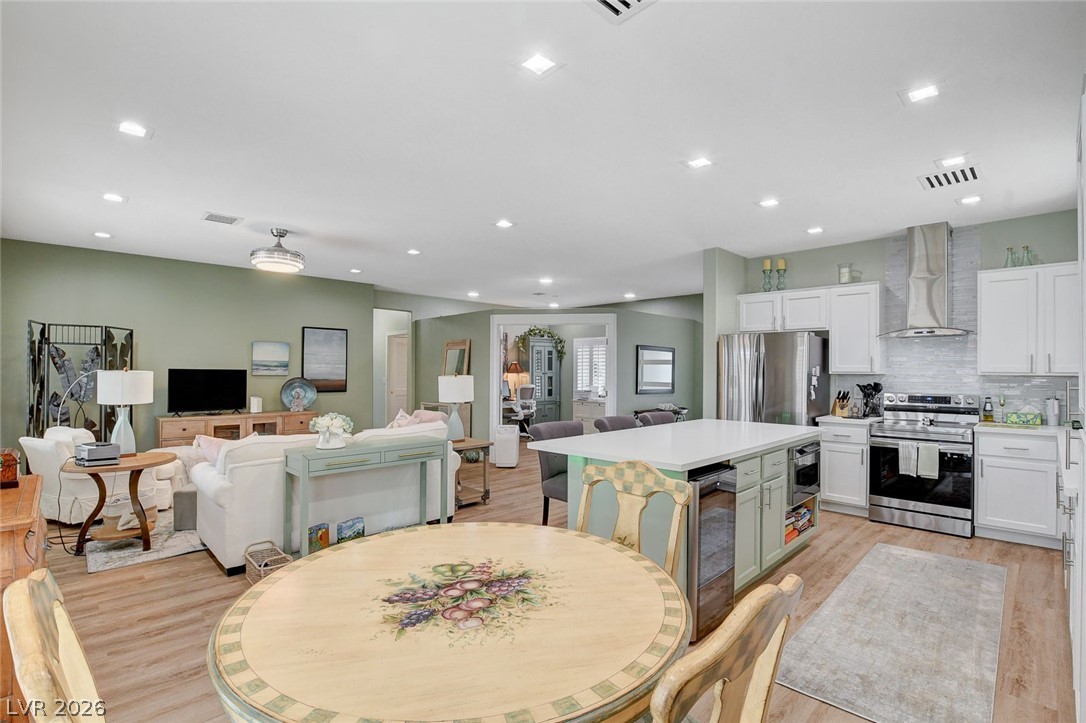 2831 Goldcreek Street Henderson NV 89052
