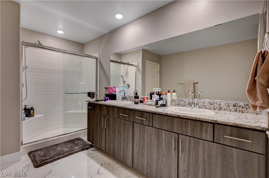 7563 Dragonfruit Avenue Las Vegas NV 89113