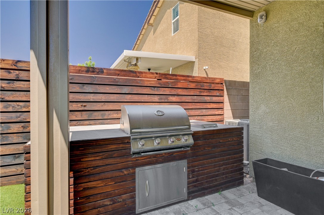 7563 Dragonfruit Avenue Las Vegas NV 89113